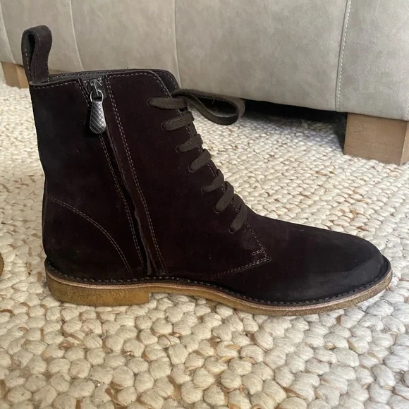 Bottega Veneta Suede Chelsea Boots Sz 9 1/2 US,41 1/2 EU Zipper Side
